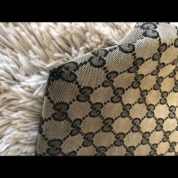 Gucci Monogram Canvas Shopper Tote - Picture 3 of 6